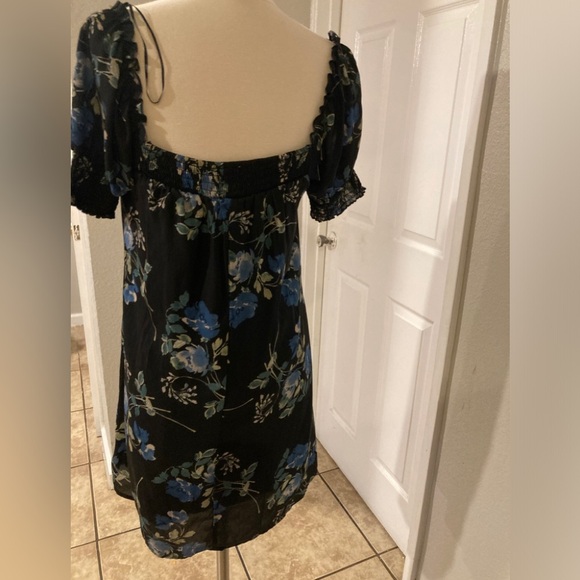 Blue rain Floral Off-Shoulder Dress - Picture 6 of 8